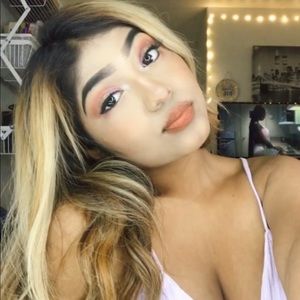 Meet your Posher, Lizbeth annalisee